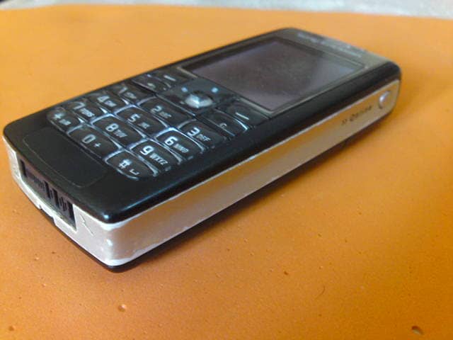 Sony Ericsson T630i 6