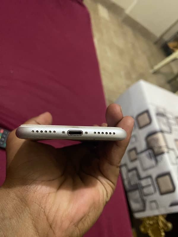 iphone 7 128GB 3