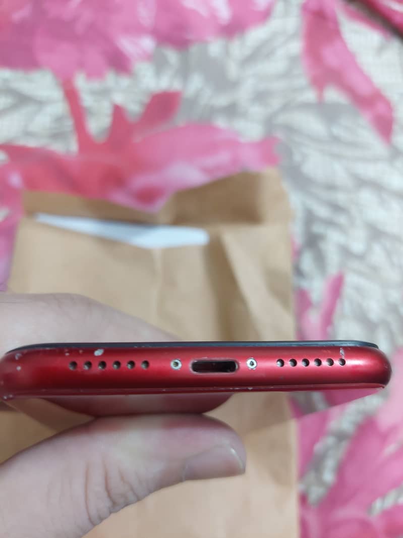 Apple iPhone XR - Non PTA - 64GB - Red 5