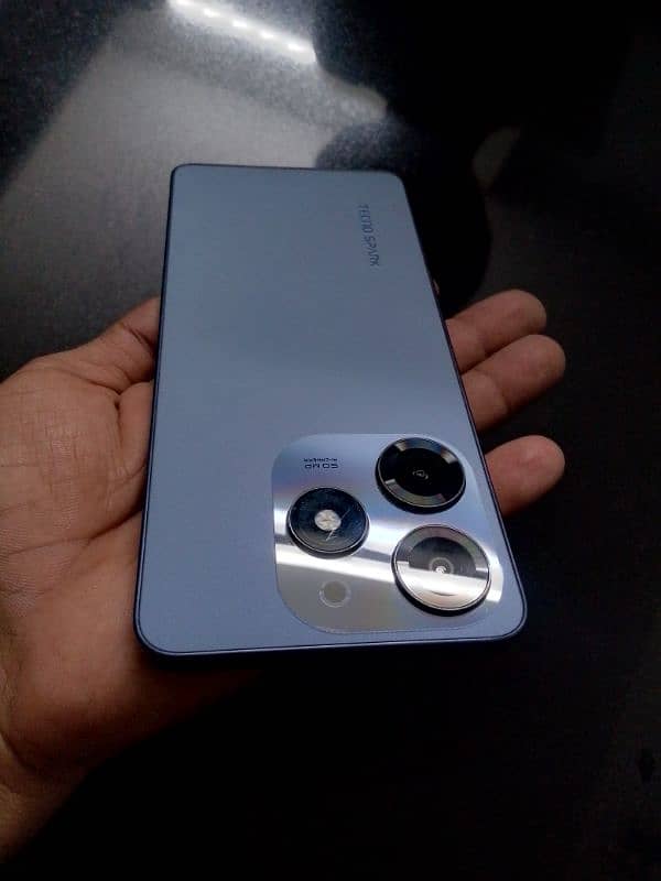 Tecno spark 10 pro 3