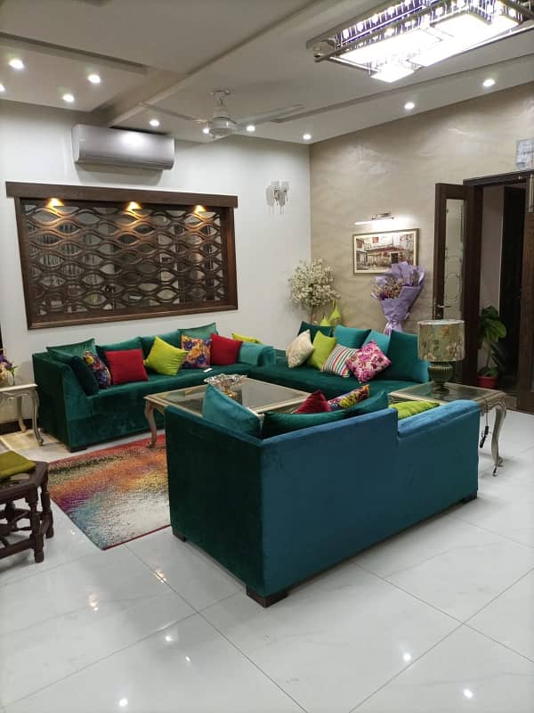 Kanal new tile floor 3bed upper portion in wapda town E-1 block 1