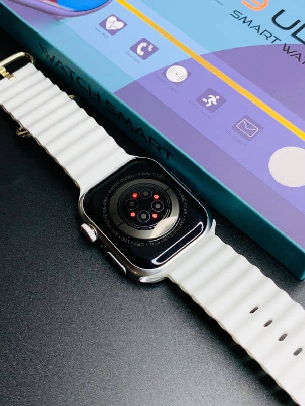 W9 ultra smart watch 3