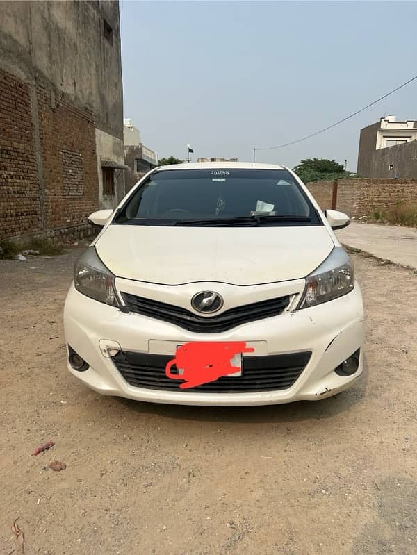 Toyota Vitz 2012 1