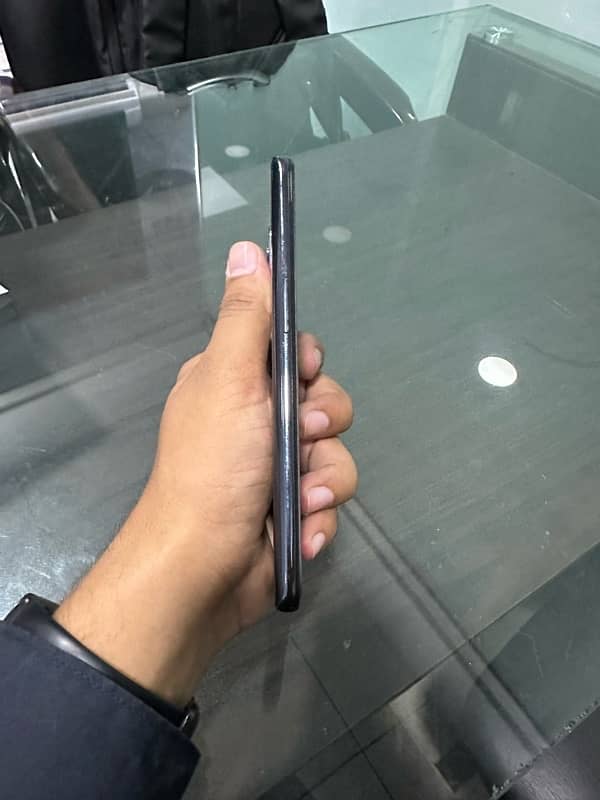 Oneplus 9 12gb 256gb black pta approved 3