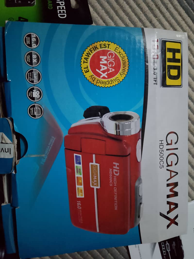 Handycam Model HD500C5/16 mega pixels 2