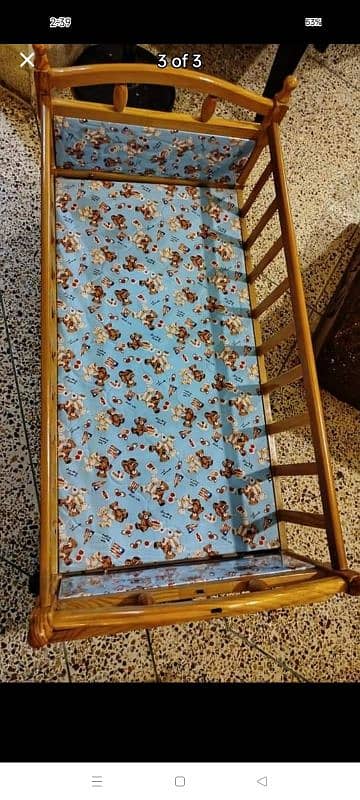 baby Cot in good condition 2