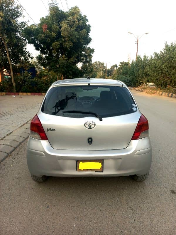 Toyota Vitz 2009/13 4