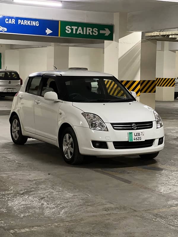 Suzuki Swift 2020 DLX 1.3 Navigation 2