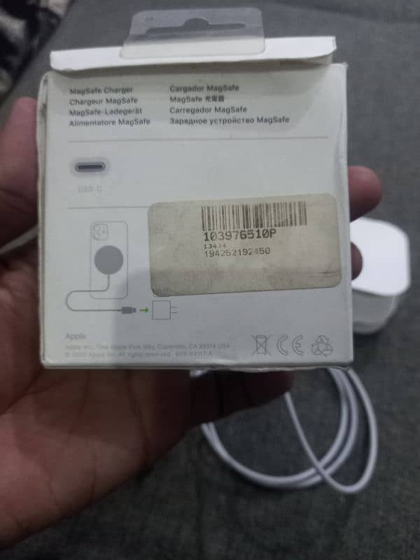 iphone Magsafe original charger 4