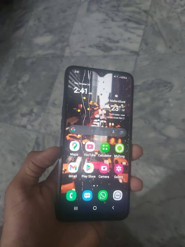 Samsung A10s 1