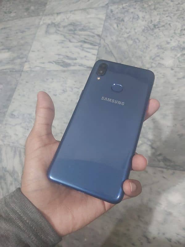 Samsung A10s 4