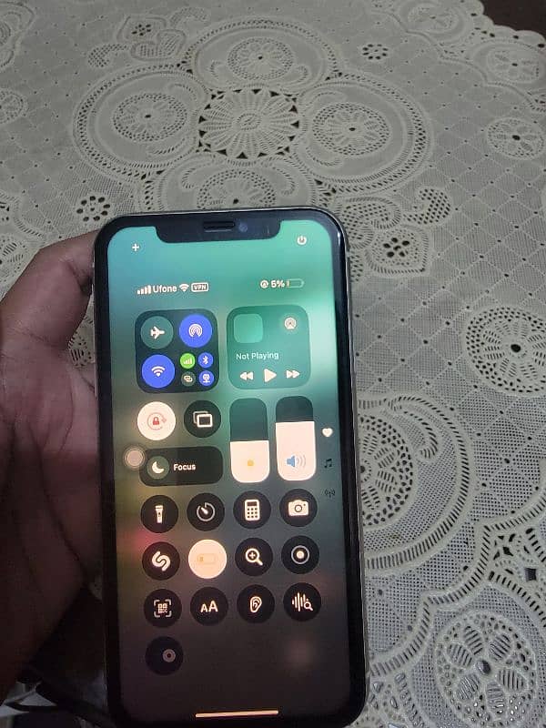 Iphone 11 (128GB) Factory unlock 5