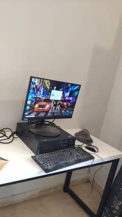 Core I5 Desktob with boardless LED 22 inch for sale 0