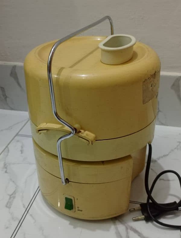 Juicer machine best quality good working 7