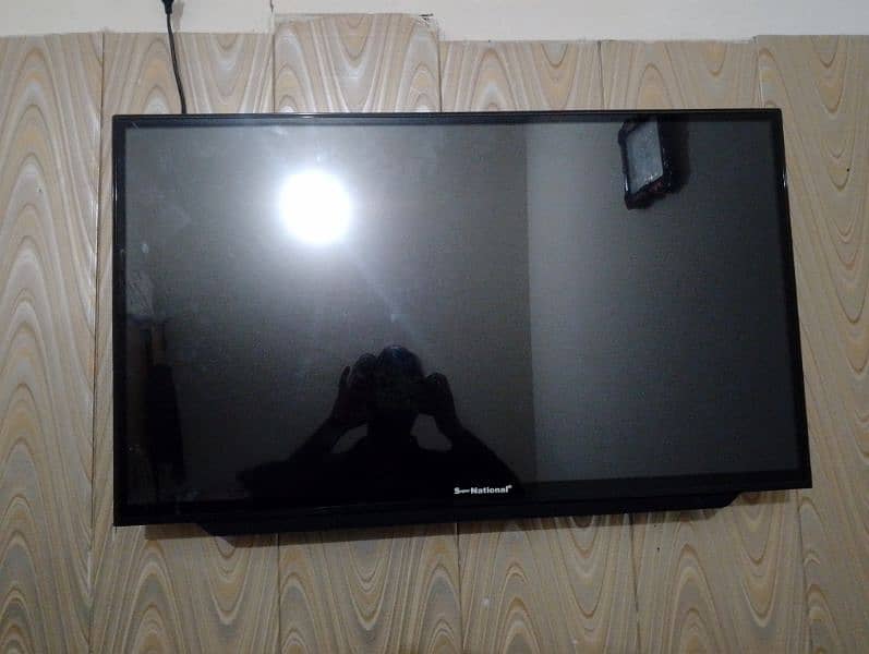 super nashnal  led 40 inch ki ha koi masla ni ha nat wali ha 2