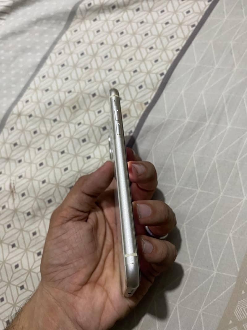 Iphone 11 128gb (Approved) 6