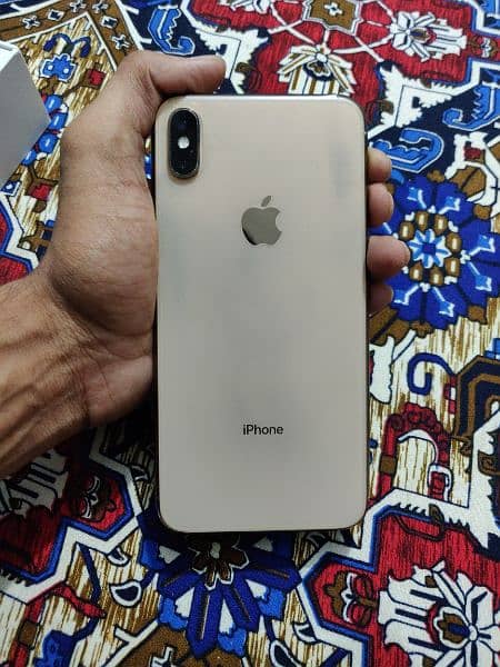 iphone xs max 3