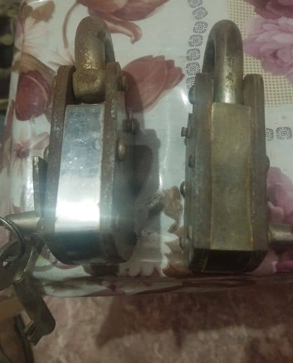 lock tallla Mazbuat or peyadar Hafiz lock destroy shop in hose ke liye 5