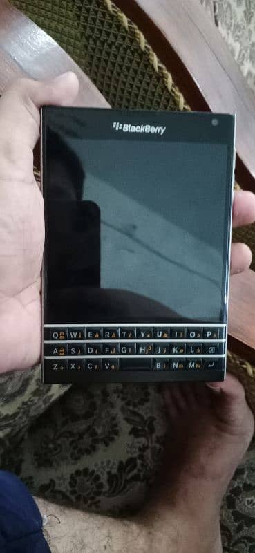 Blackberry Passport 10 OS 5