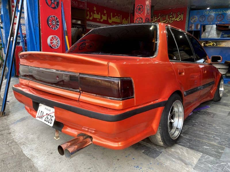 Honda Civic EXi 1990 urgent sale price ma thori bohot kami ho jae gi 5