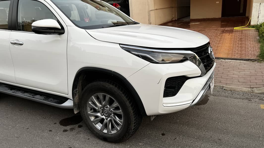 Toyota Fortuner V 4*4 2021 15