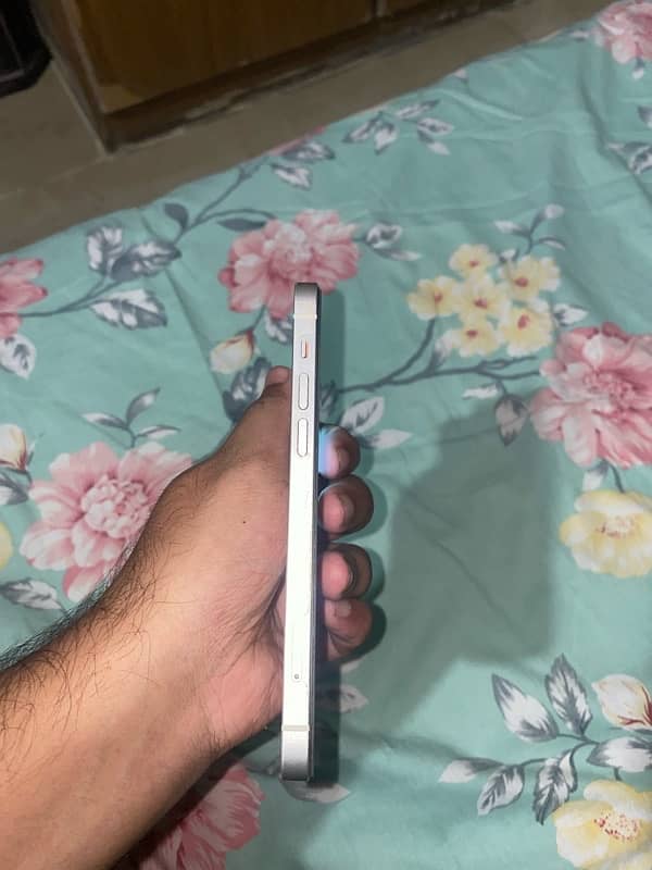 Iphone 12 64 gb jv 0