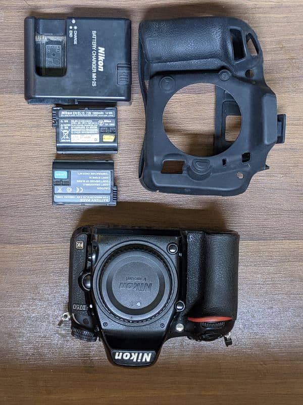 Nikon D750 With Box 3