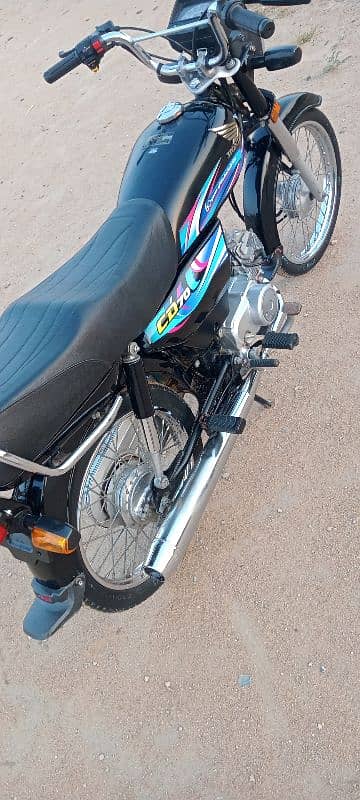 Honda 70 cc Model 2024 Karachi number first owner 15