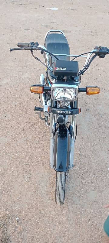 Honda 70 cc Model 2024 Karachi number first owner 17