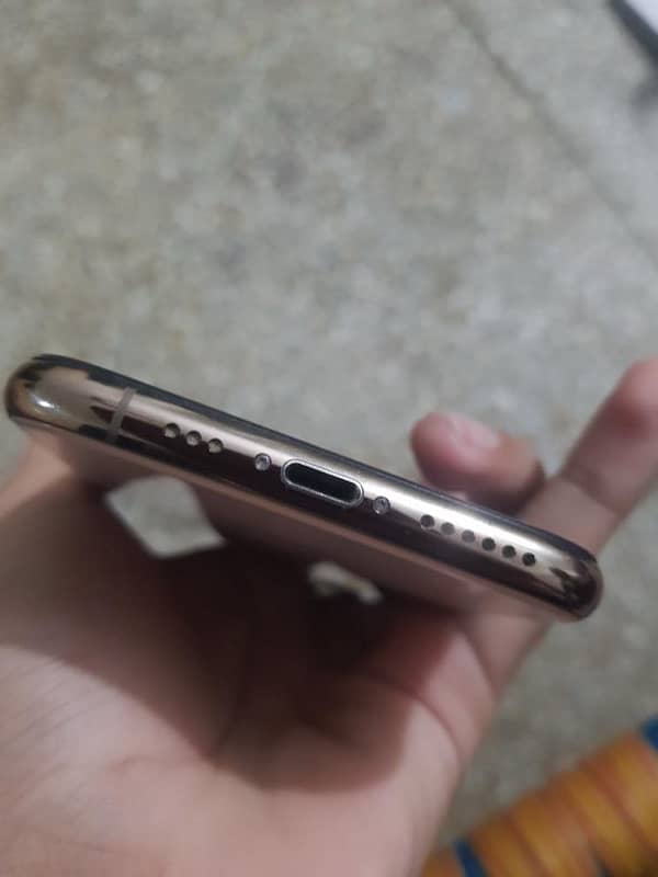 iphone xs  512 gb 3