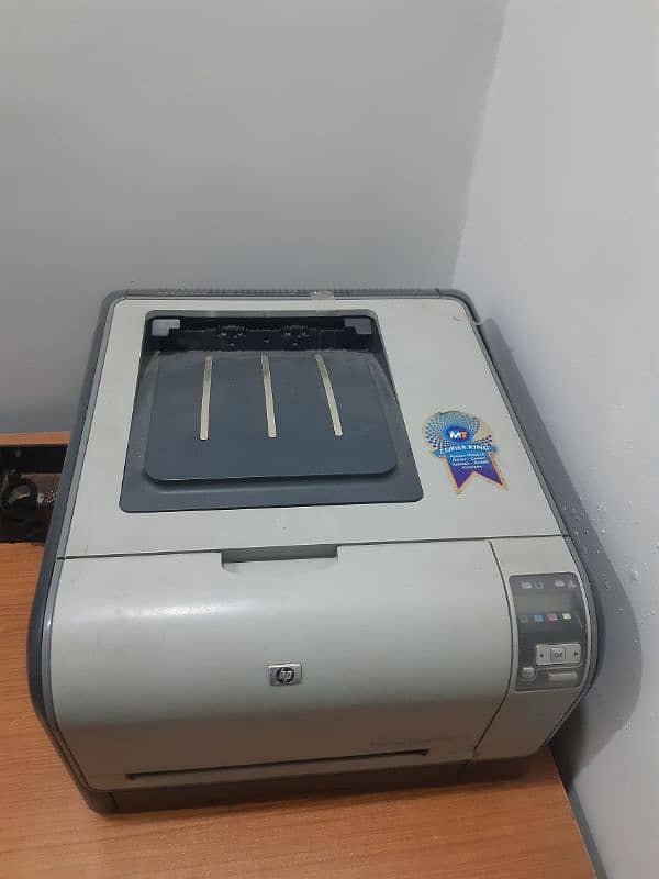 Hp cp1515n Color Laserjet 1