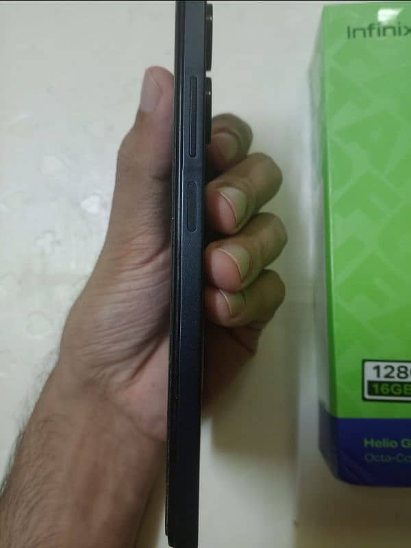 Infinix hot 30 Complete Box 3