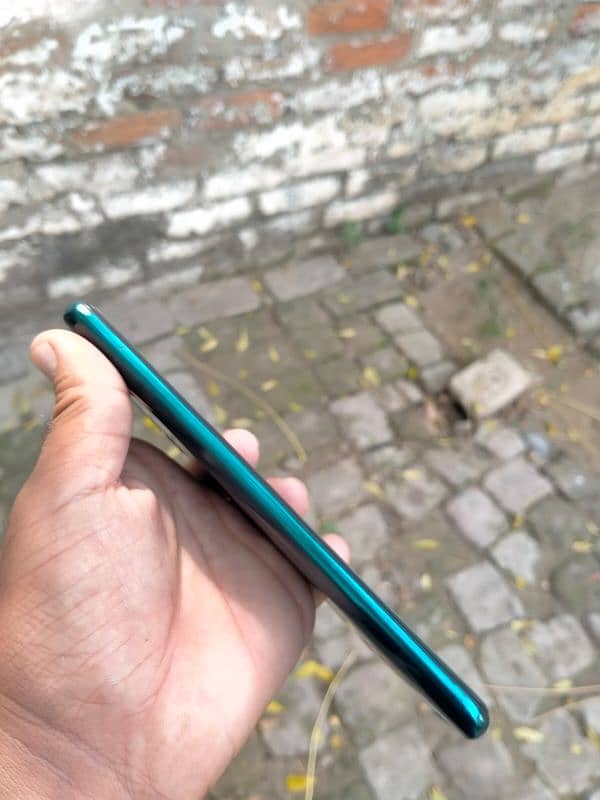 Huawei y9 prime pop-up camera 4/128 4