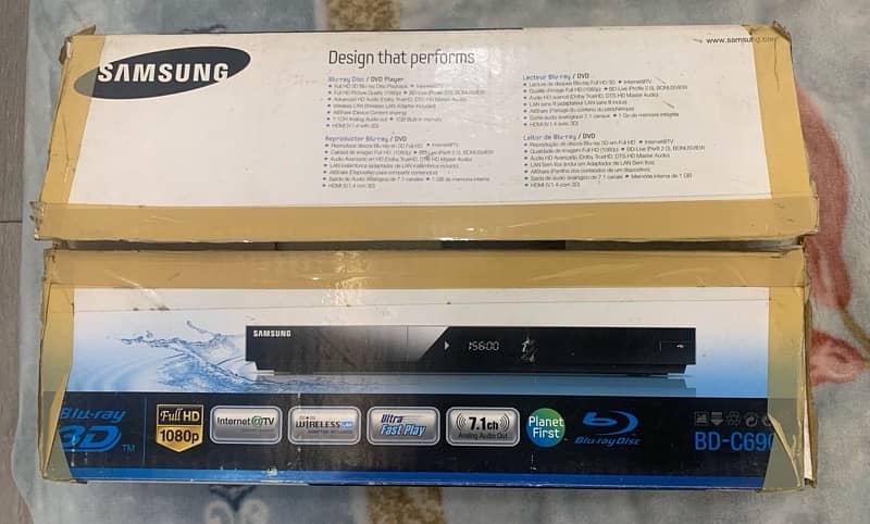 Blu-Ray DVD player 1