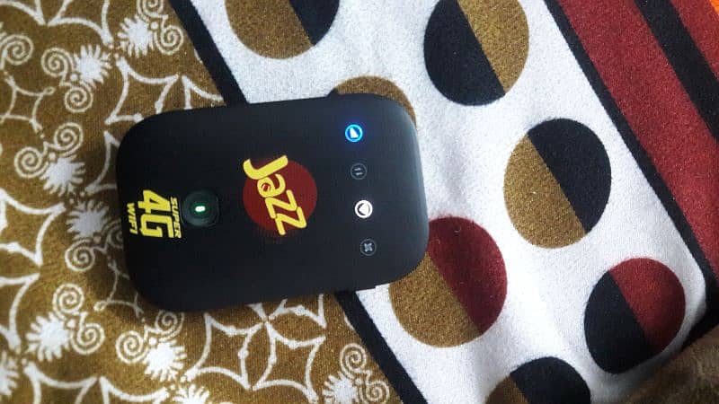 Jazz and Zong  4g Evo 3