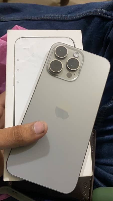 Iphone 15 Pro Max 2