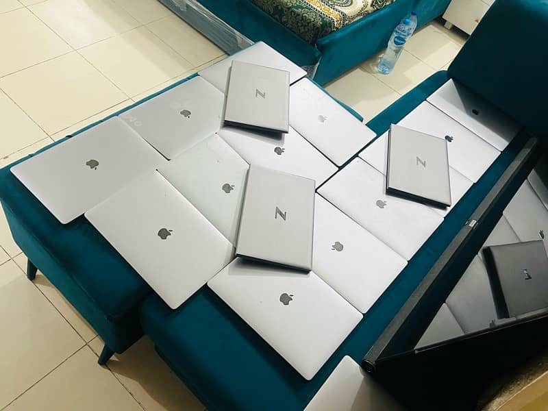 CORE I9 (32/512GB) APPLE MACBOOK PRO (2018) (QUANTITY AVAILABLE) 0