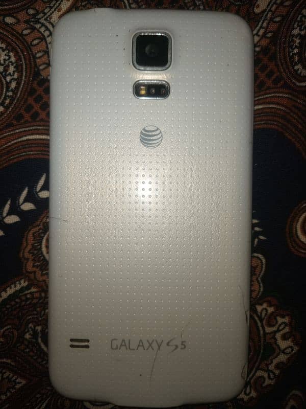 Samsung Galaxy S5 mobile 1