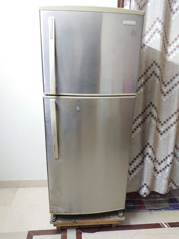 Sanyo no frost Refrigrator 0