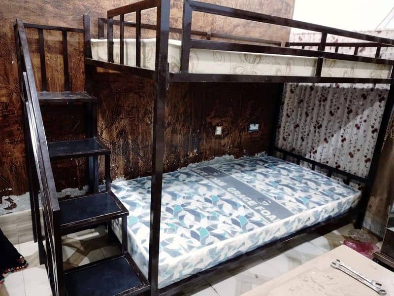 Bunk & Bunker Bed/ Triple story/ Single & King Beds Available . 6