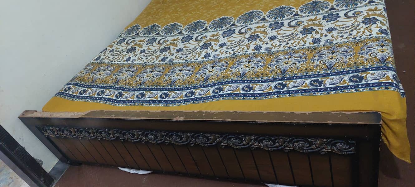 Double Bed with Diamond Matrice 6