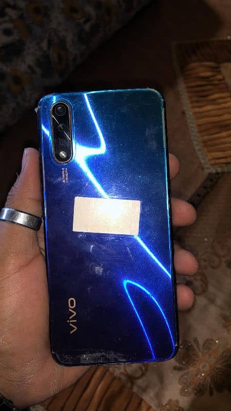 Vivo y7s     Urgent sale or exchange 3