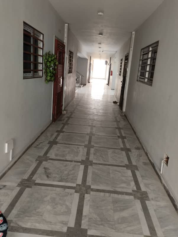 Lagrand 3 Bed D D Flat For Sale 5