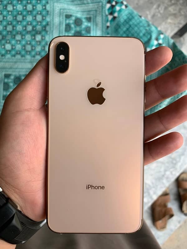 iPhone Xs max 1