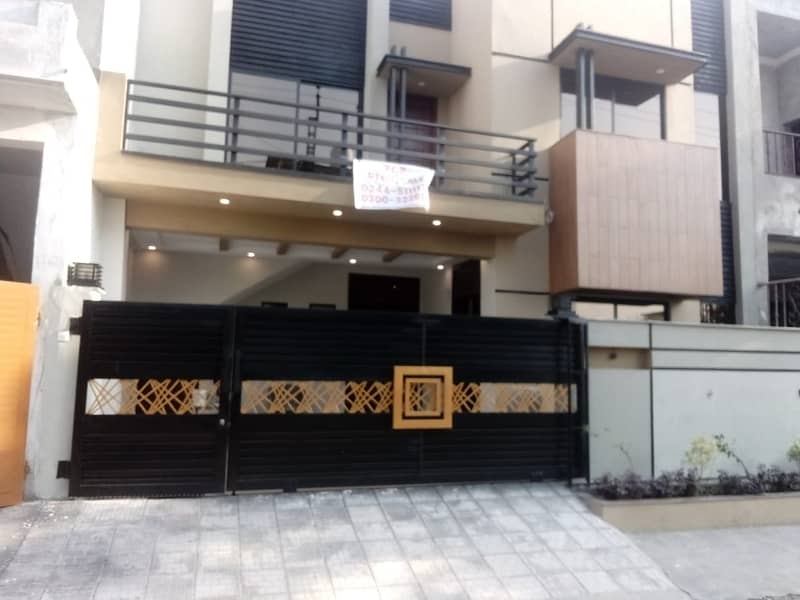 5 Marla Brand New double House modern fitting and finishing Near To Beacon School For Rent 9