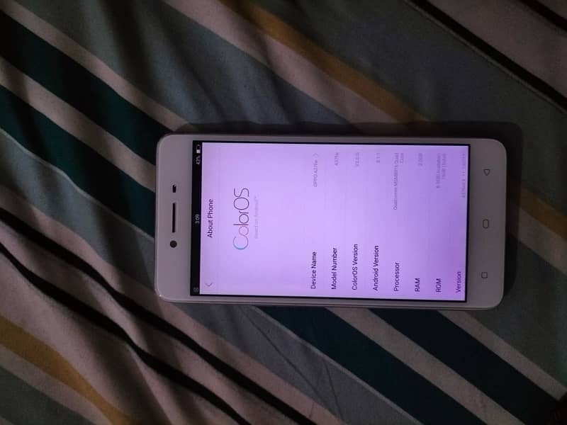 oppo a37 good condition whtsN 0304,6535,569, 2