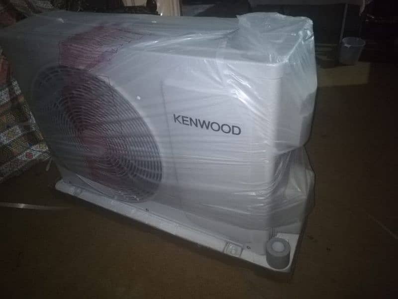 Kenwood full DC inverter heat and cool 2