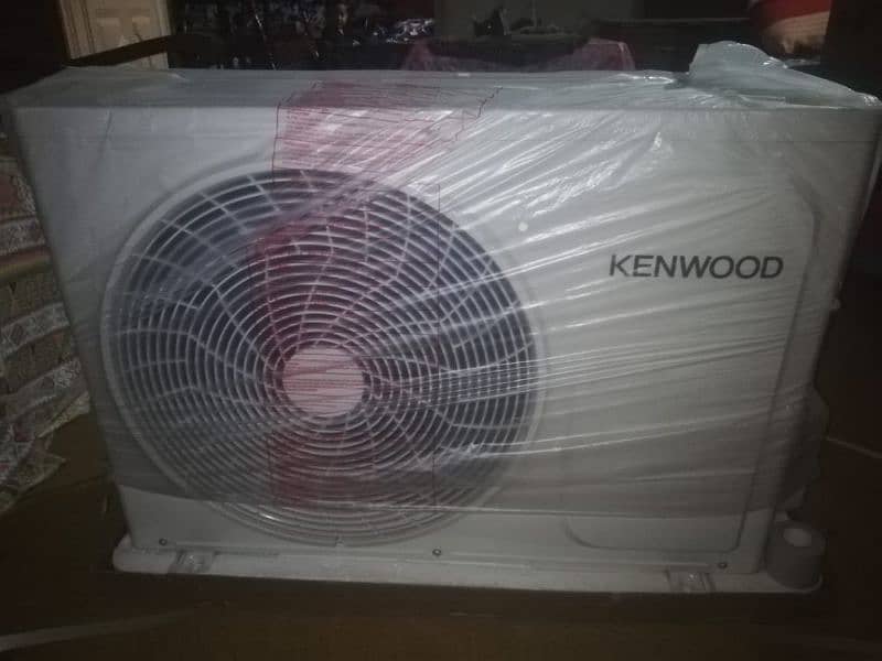 Kenwood full DC inverter heat and cool 5