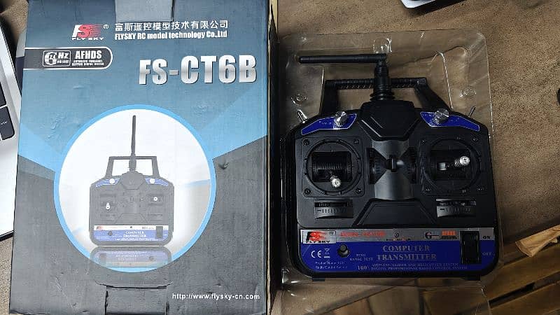 FS CT6B RADIO CONTROLLER 0