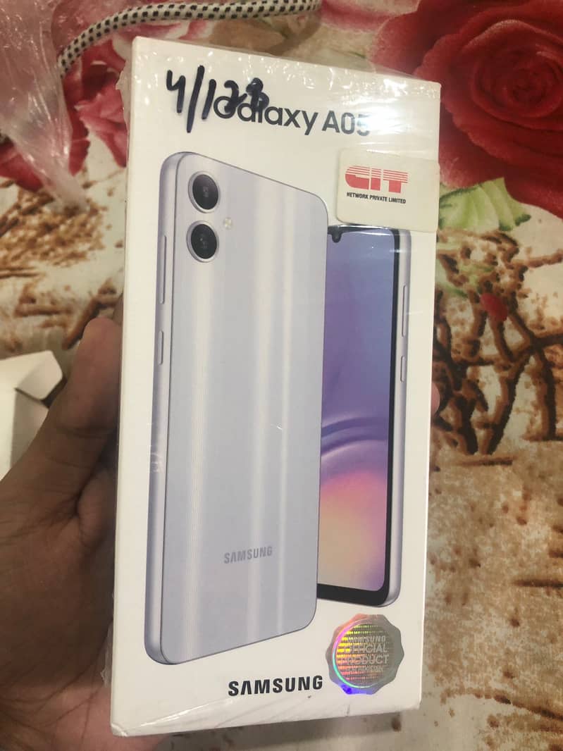 Samsung A05 128 GB 8